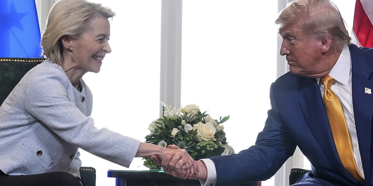 ”Skolgårdsmobbare” – Trump tvingar EU på knä med nya avtalet