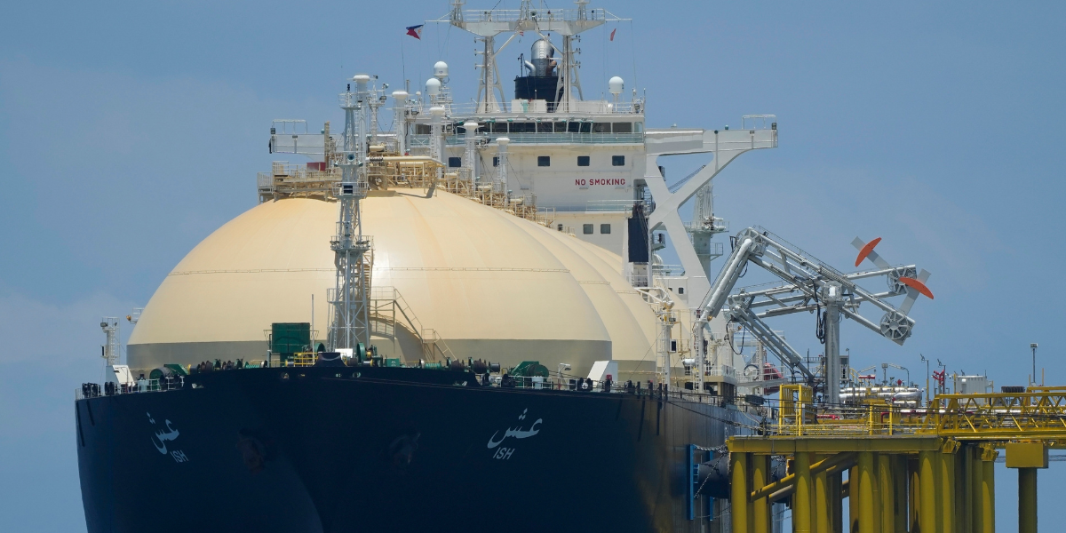 Oljejättarna struntar i råden och ”gasar” på