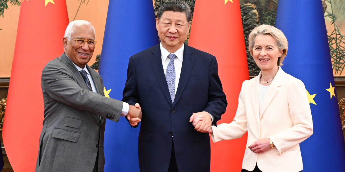 Kina dumpar överskottet på Europa: ”Dopad industri”