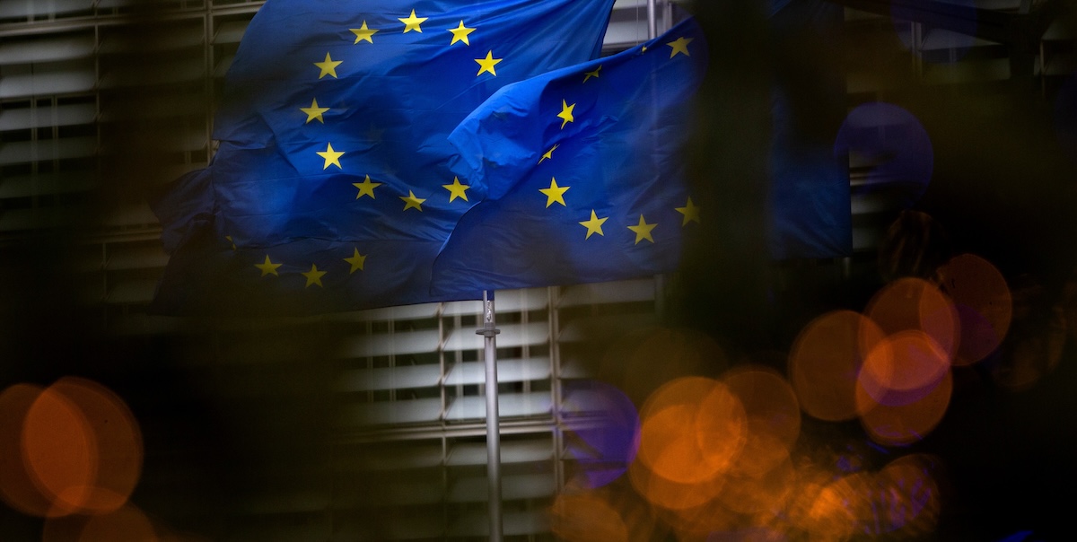 Ökat tryck i EU: Ge ryska pengar till Ukraina