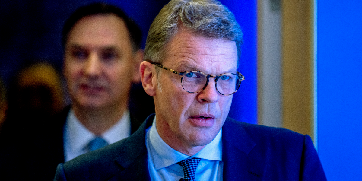 Deutsche Banks vd i blåsväder – granskade sin egen affär
