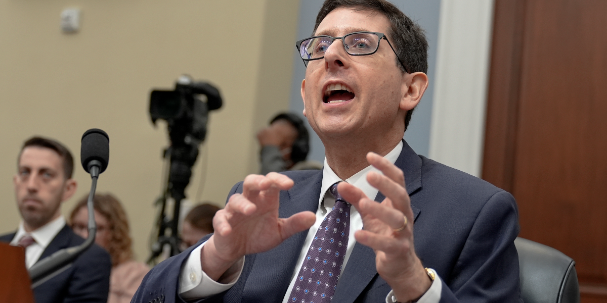 Kan AI rädda USA från skuldberget – eller orsaka nya kriser?