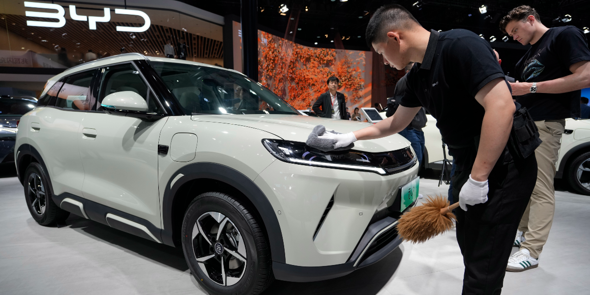 Kina vill ha slut på blodbadet – företag lyssnar inte