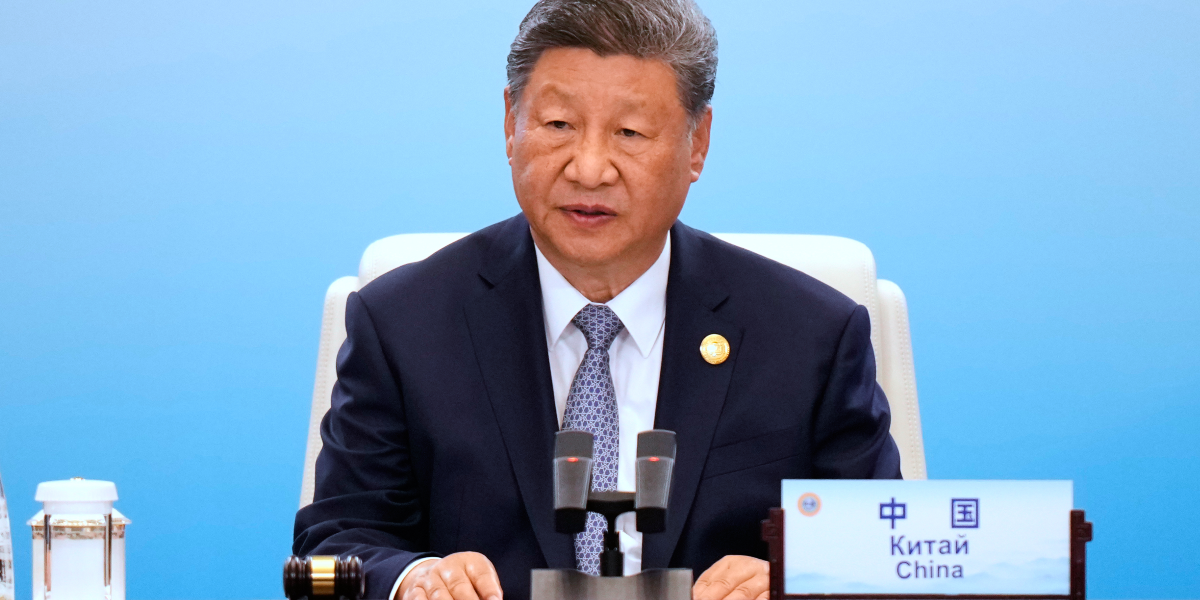 Kina tvingas skala ner jättesatsning: ”Mycket skuld”