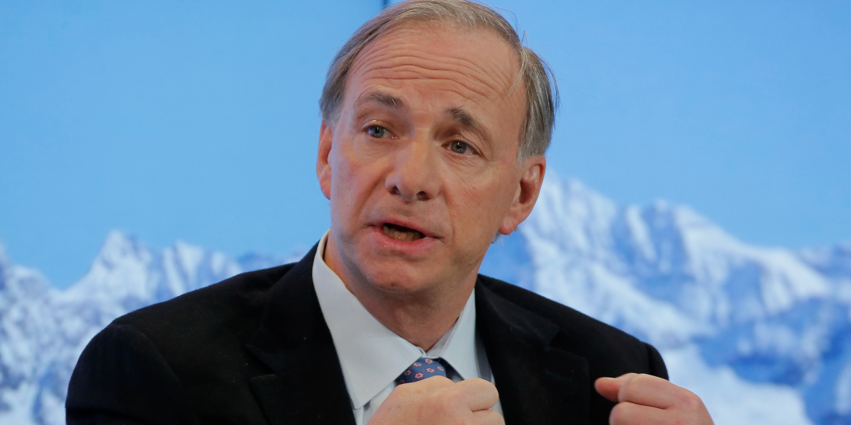 Ray Dalio: Köp hellre guld än AI-aktier
