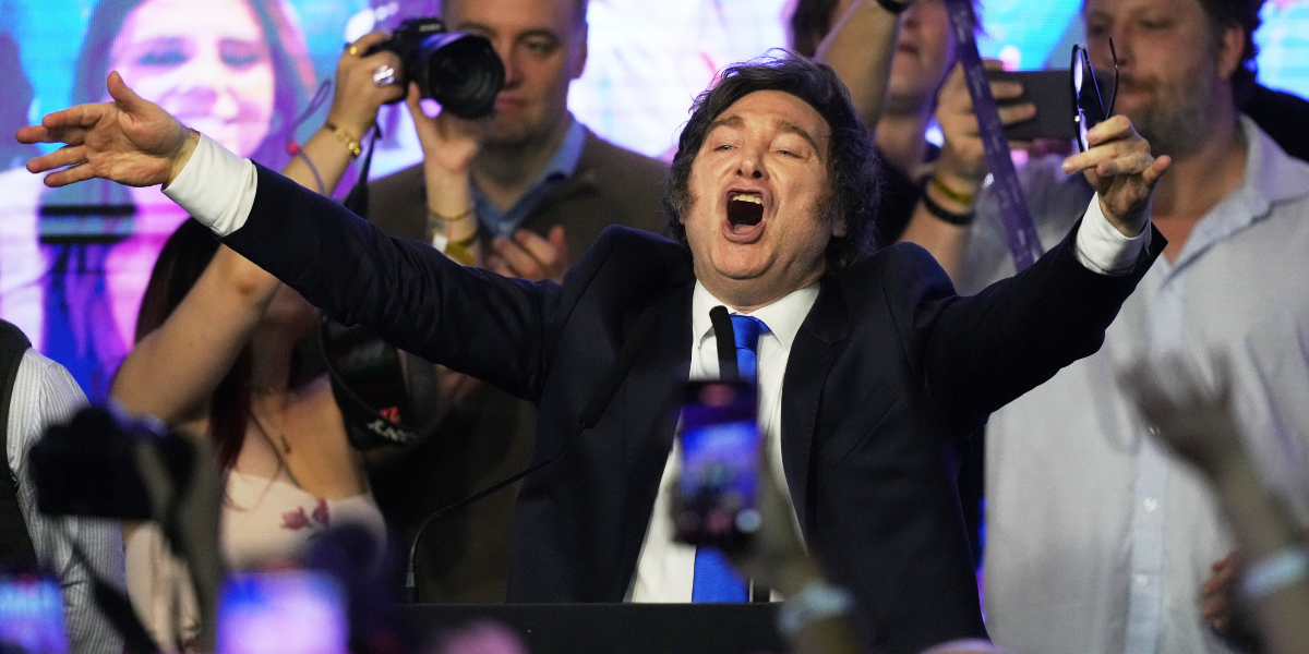 Mileis radikala projekt får ny luft efter valseger