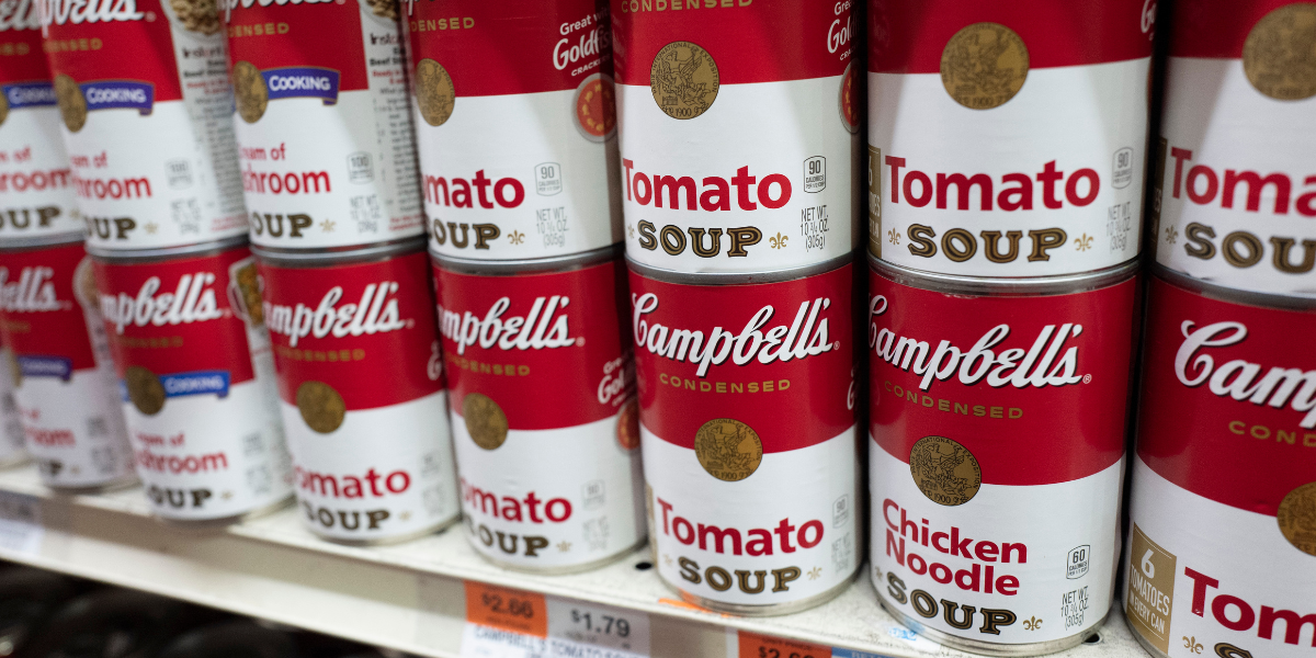 ”Skitsoppa” och rasistiska påhopp – chef på soppjätten i hemlig inspelning