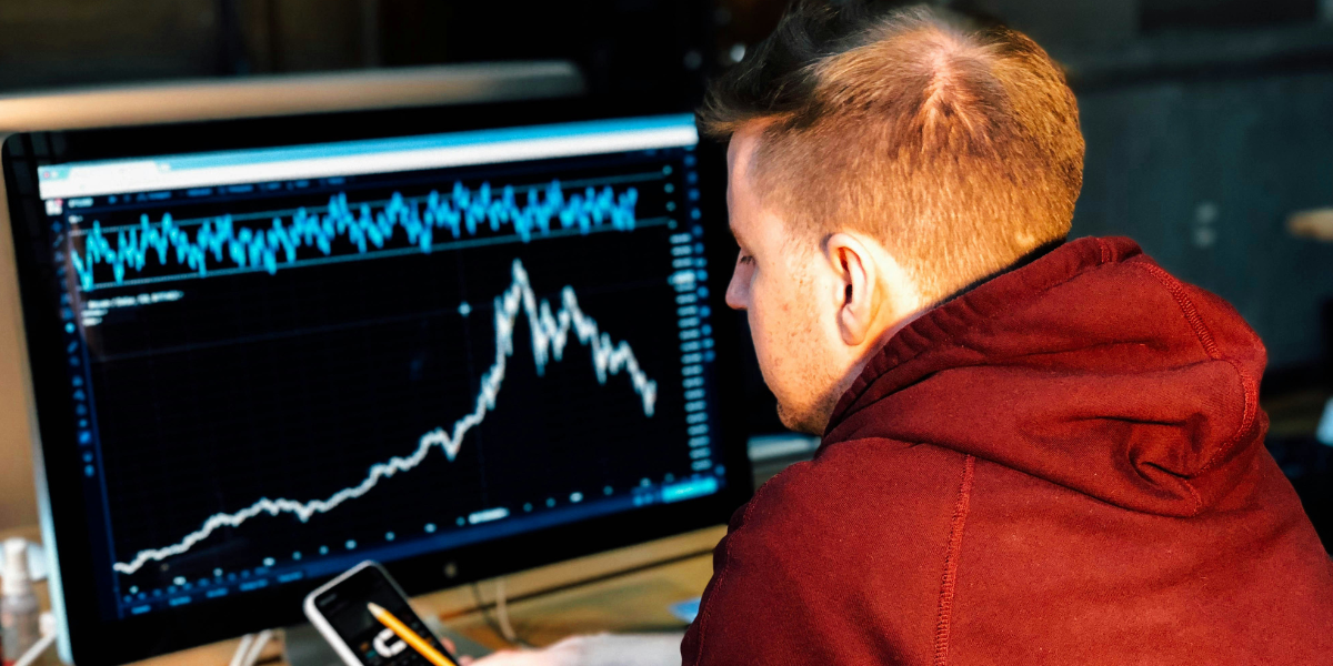 Finanskris-forskaren varnar: Vi är på väg rakt in i en ny techbubbla