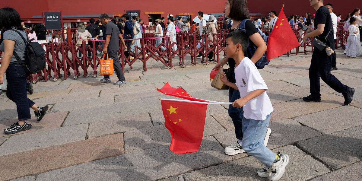 Kinas babykris förvärras – varken hot eller mutor fungerar