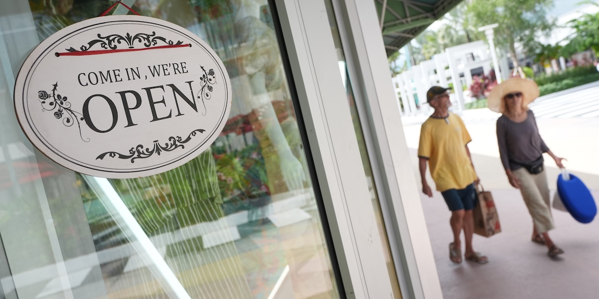 Amerikaner har det bra – men ser mörkt på framtiden