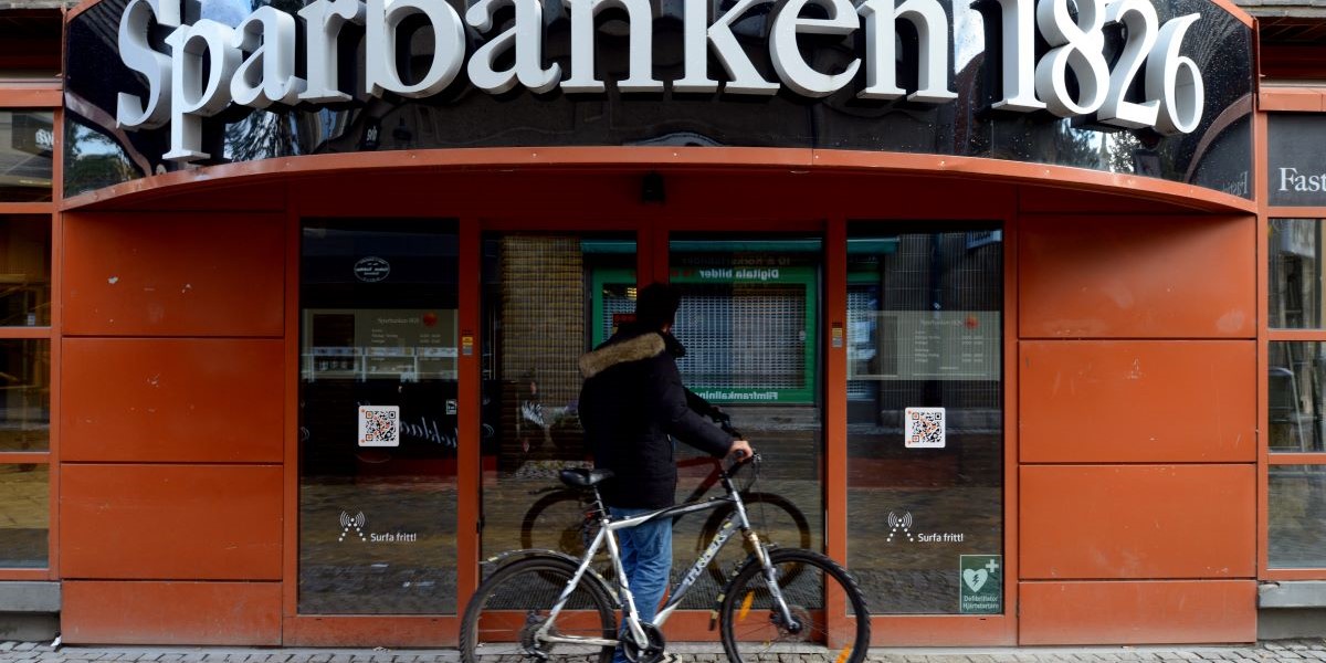 70 procent färre bankkontor – småföretagen betalar priset