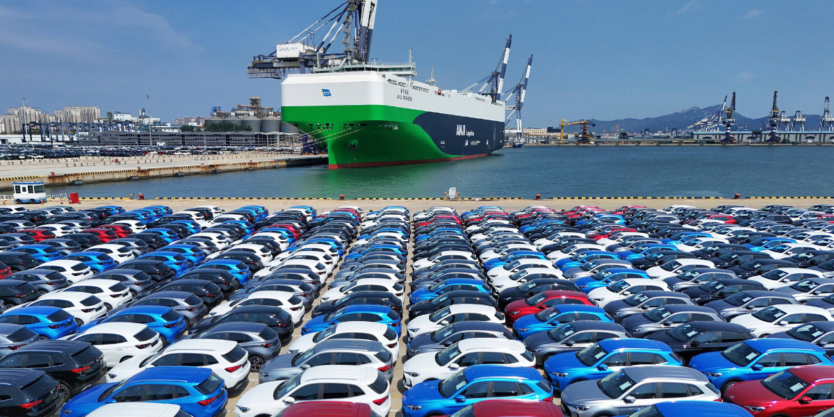 Kinas dolda bilinvasion pressar väst