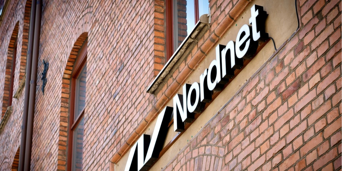 Domen står fast: Får böta 100 miljoner för nakenblankning