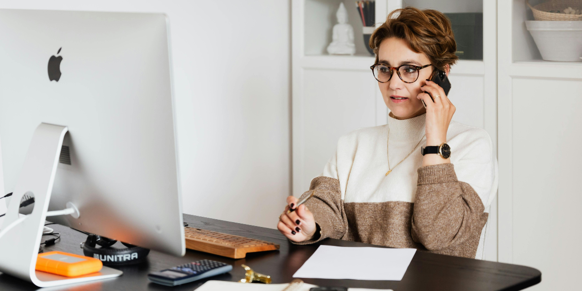 Nya trenden: Chefen läser dina privata meddelanden