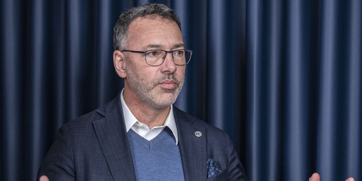 ”Skrämma myndigheter” – nya taktiken bakom toppchefens avsked