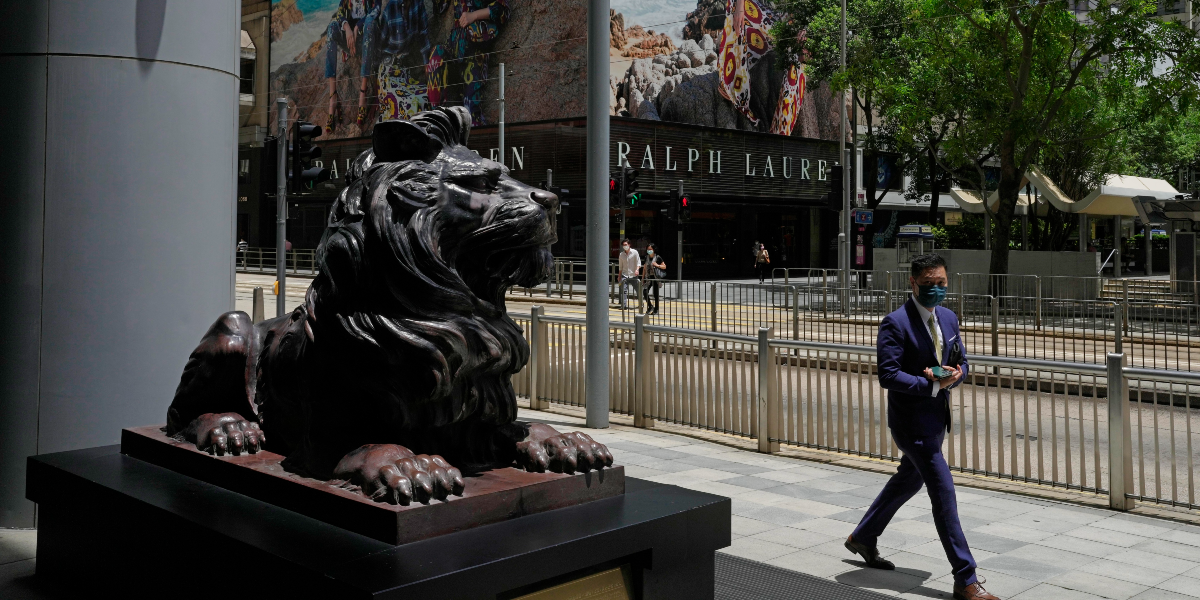 Banken slopar anrik chefsroll: ”Snobbig attityd”