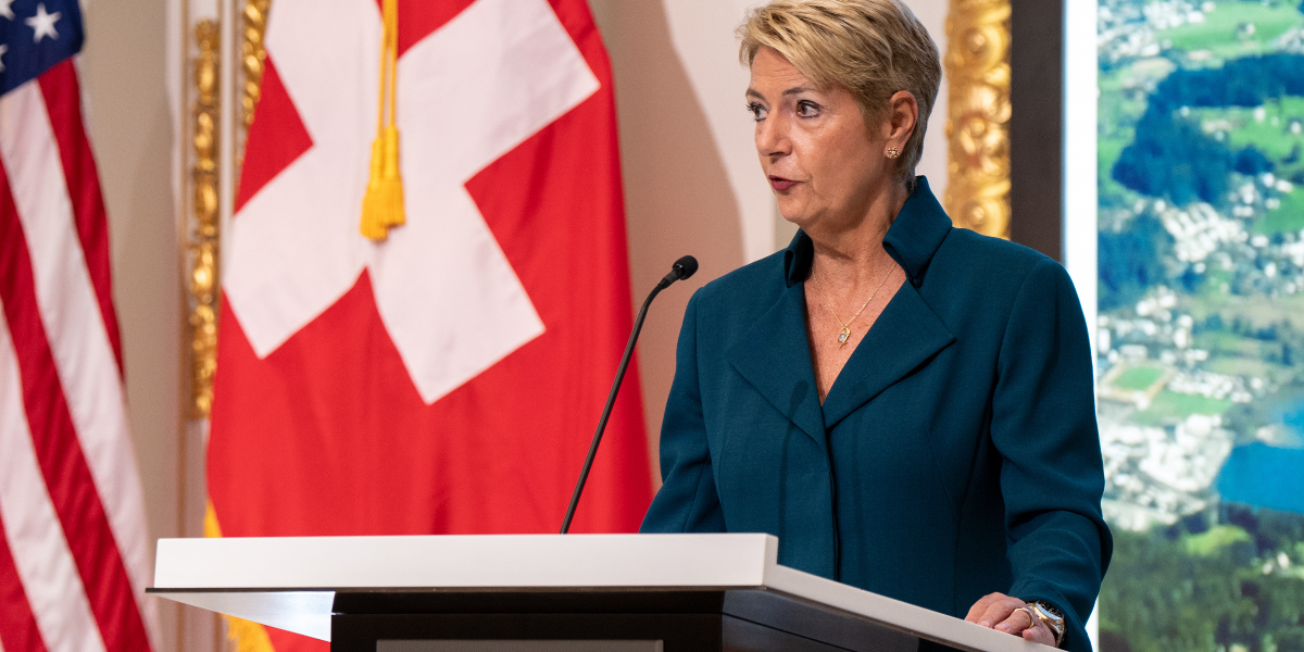 Européer dumpar sina techaktier – satsar på tryggare val